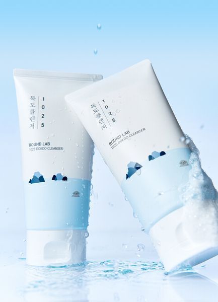 М'яка пінка для очищення шкіри з морською водою та пантенолом &ndash; Round Lab 1025 Dokdo Cleanser, 3 ml 3901 фото