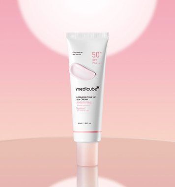 Сонцезахисний тонуючий крем з полінуклеотидами &ndash; Medicube PDRN Pink Tone Up Sun Cream SPF50+ PA++++, 50 ml 3340 фото